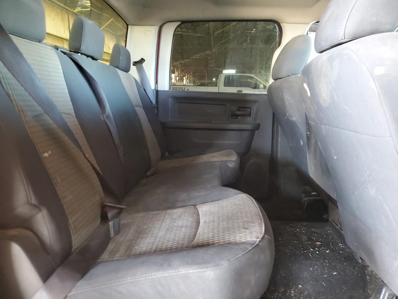 2010 Dodge RAM - Image 10