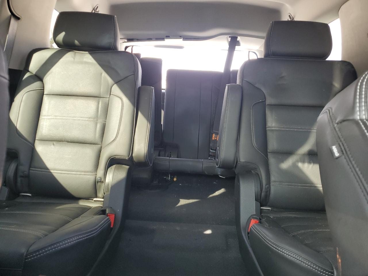 2019 GMC Yukon - Image 10