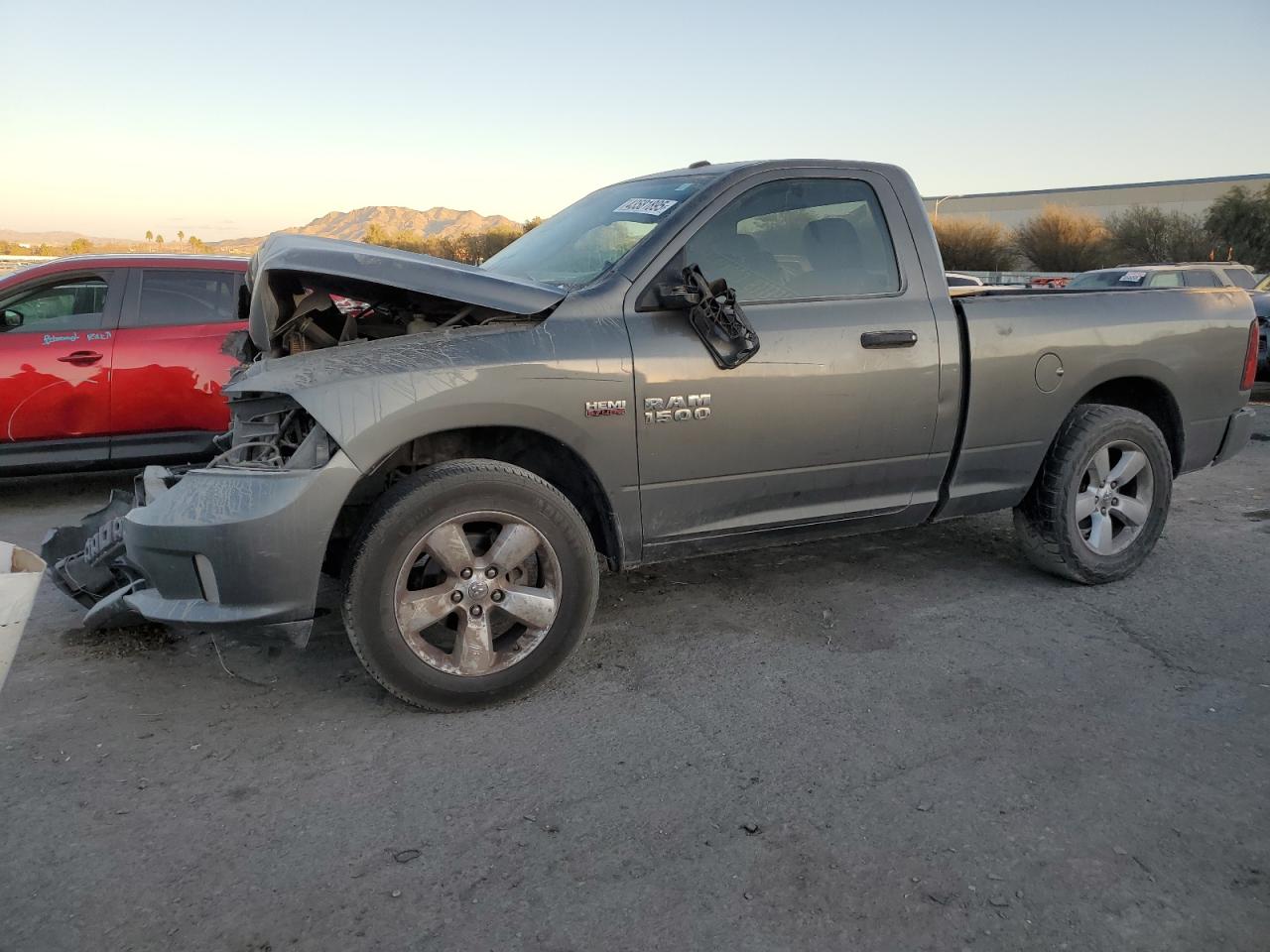 2013 Ram 1500 St للبيع في Las Vegas، NV - Front End
