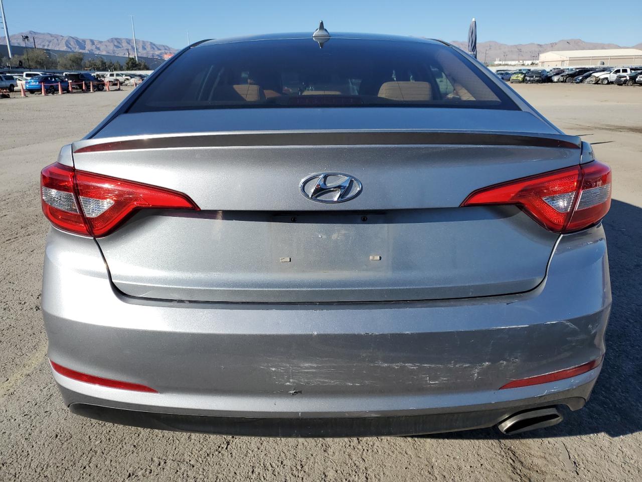 2015 Hyundai Sonata - Image 6