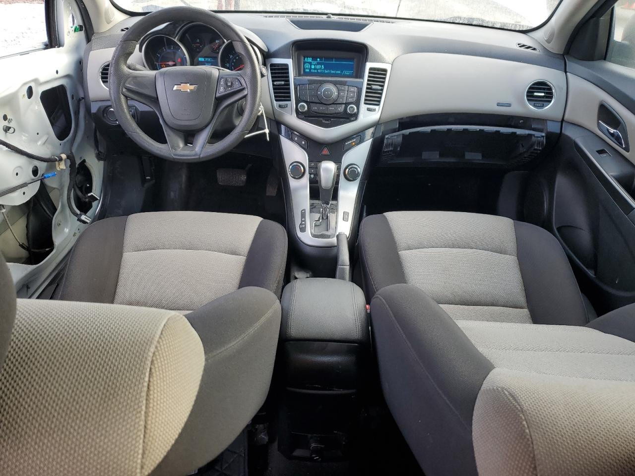 2014 Chevrolet Cruze - Image 8