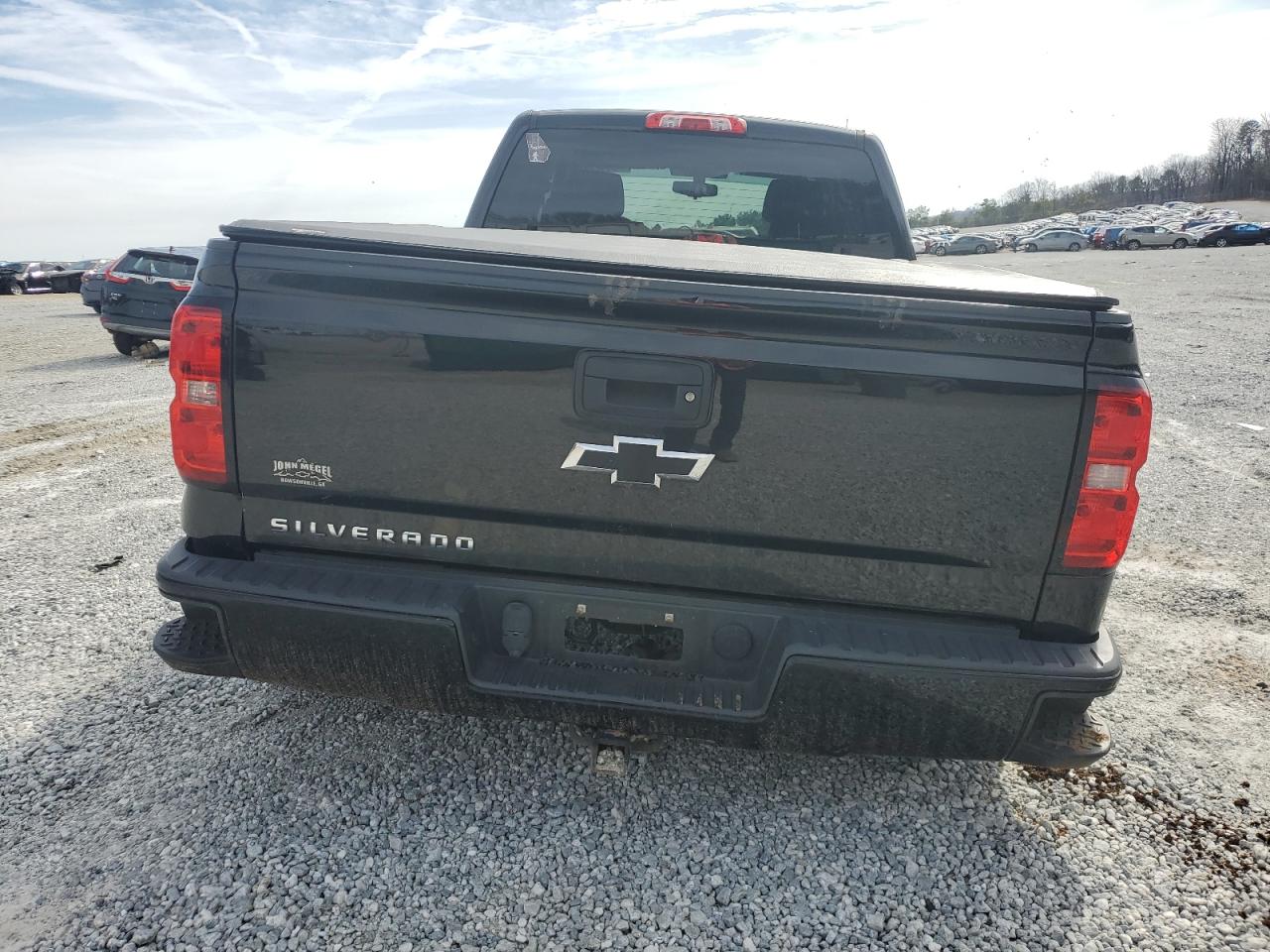 2016 Chevrolet Silverado - Image 6