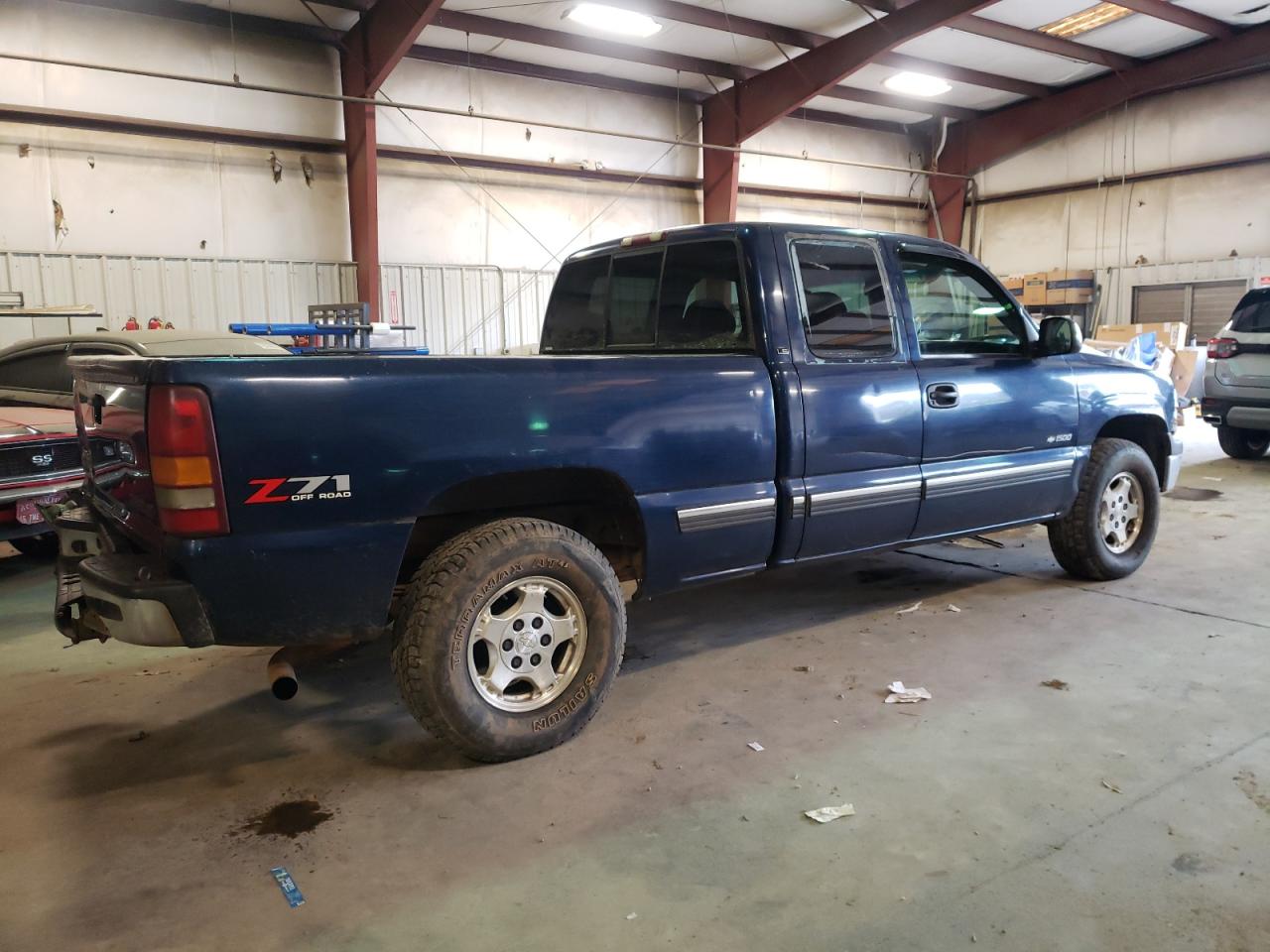 2002 Chevrolet Silverado - Image 3