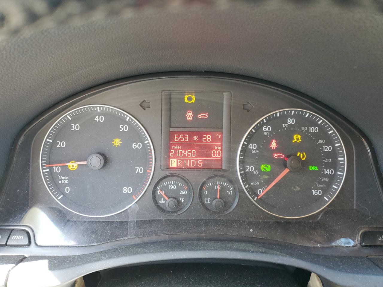 2008 Volkswagen Jetta - Image 9