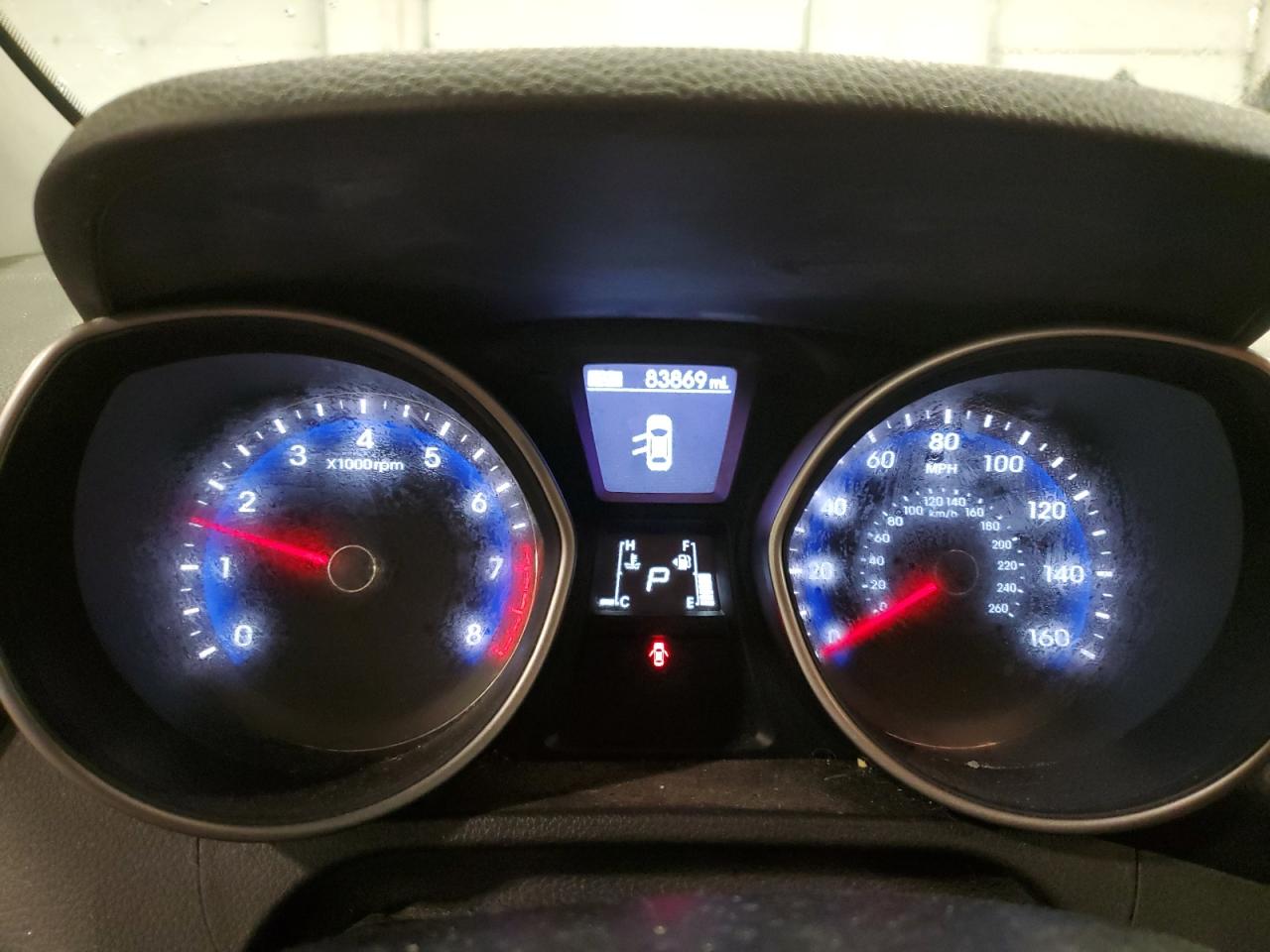 2017 Hyundai Elantra - Image 9