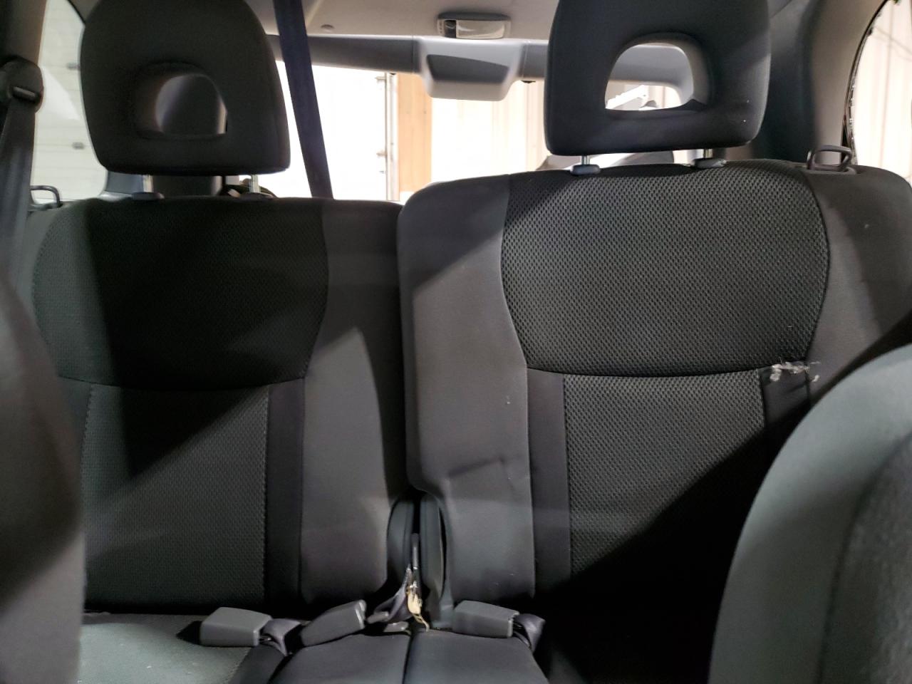2003 Toyota RAV 4 - Image 10