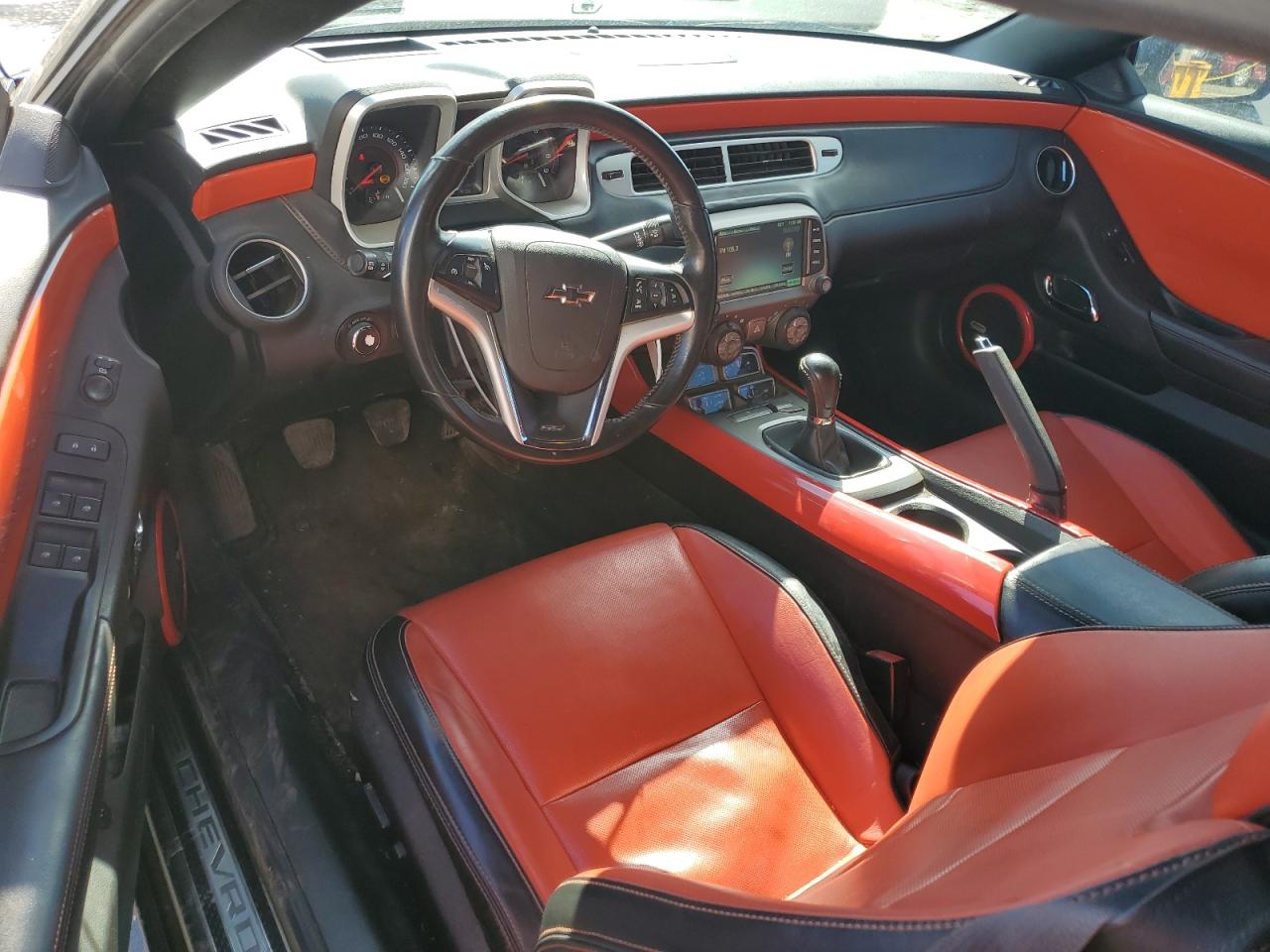 2014 Chevrolet Camaro - Image 8