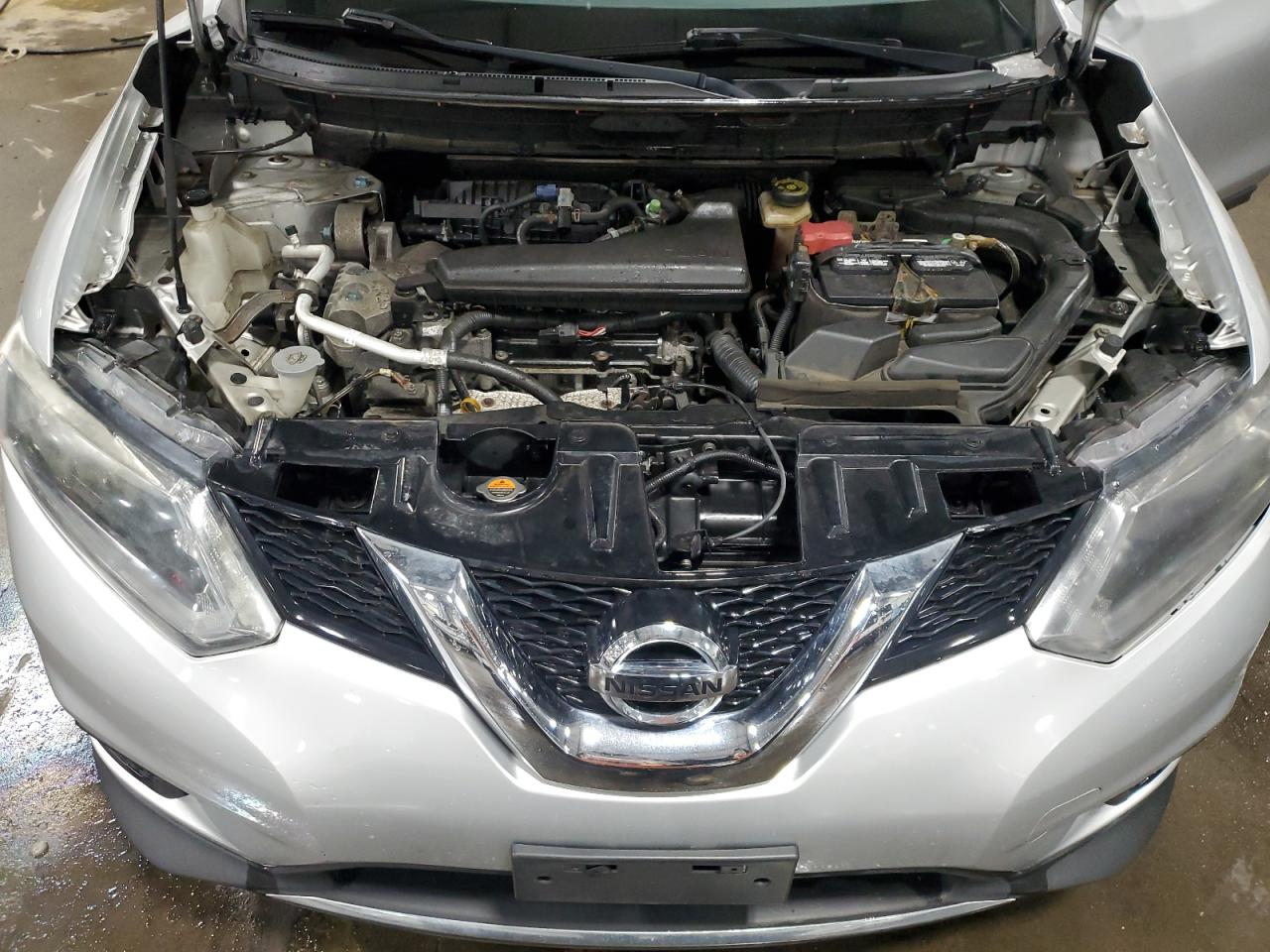 2015 Nissan Rogue - Image 12