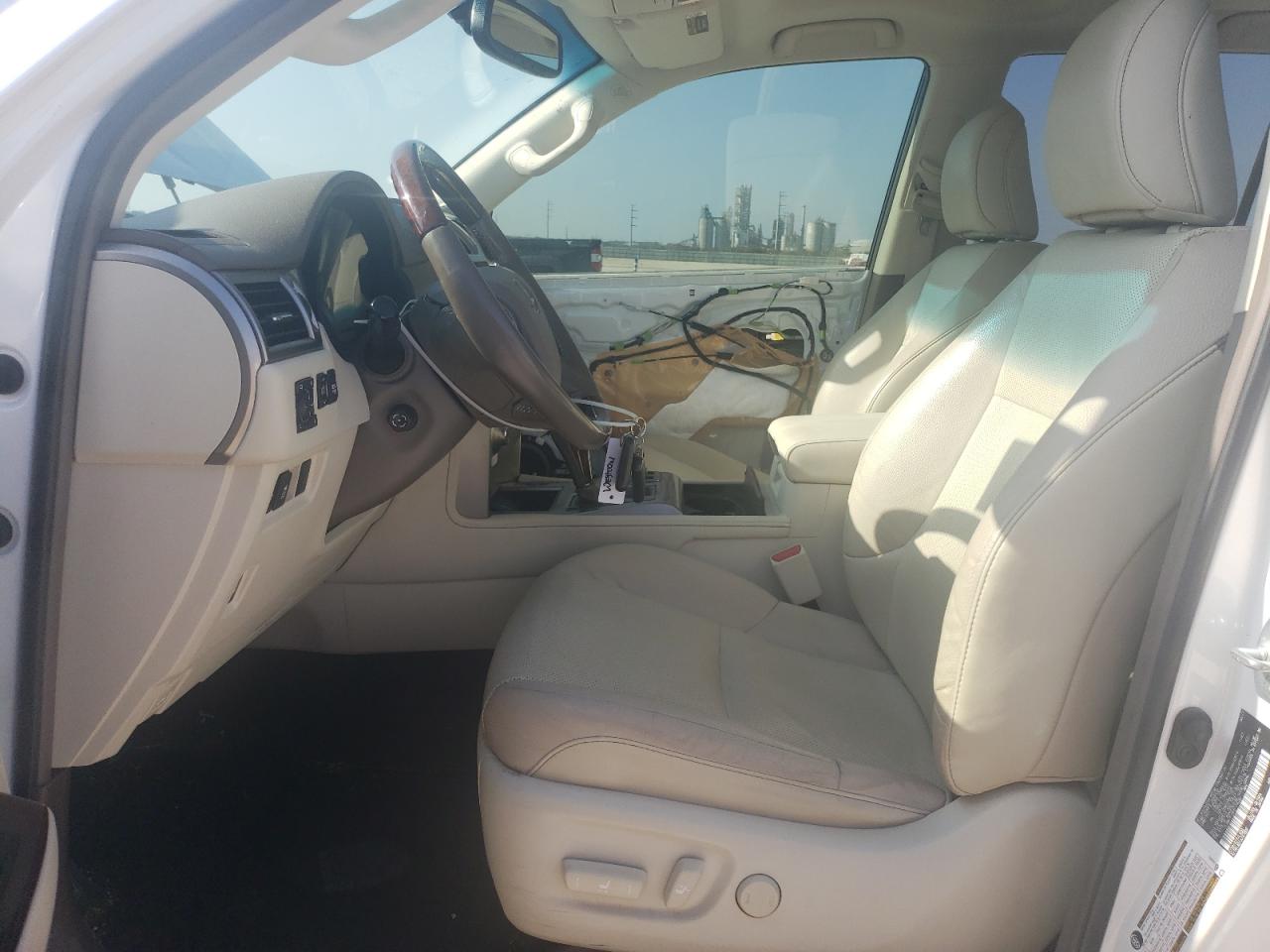 2017 Lexus GX - Image 7