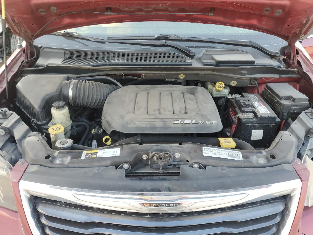 2015 Chrysler Town & Country - Image 11