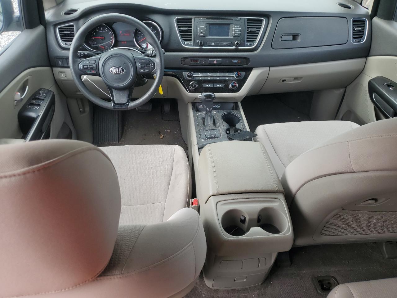 2016 Kia Sedona - Image 8