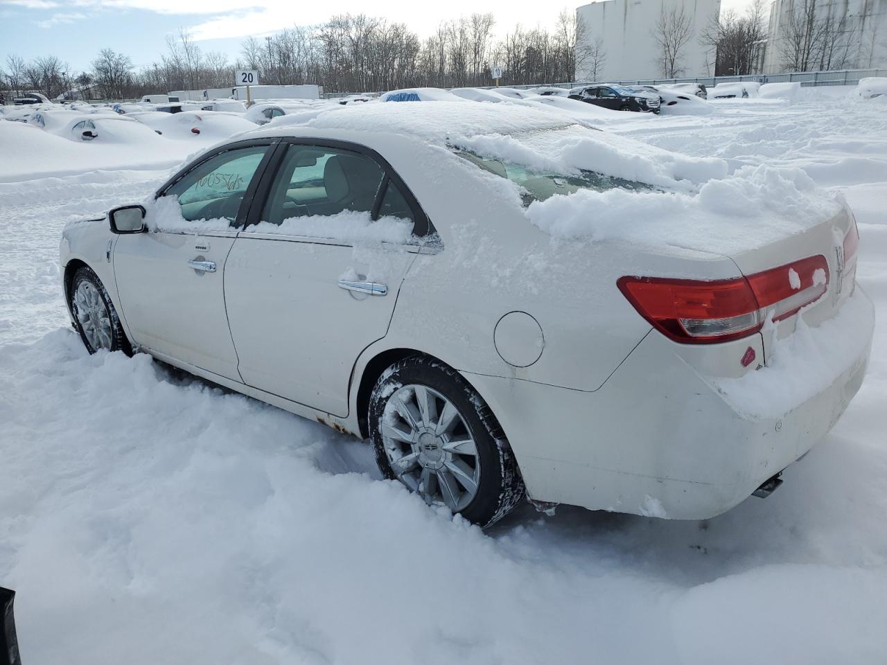 2012 Lincoln MKZ - Image 2