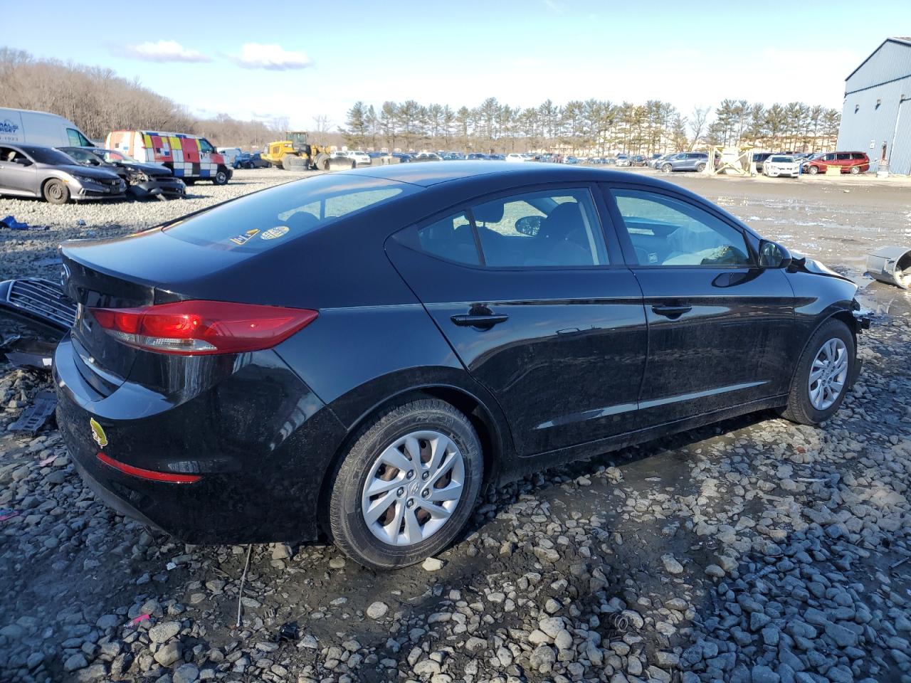 2018 Hyundai Elantra - Image 3
