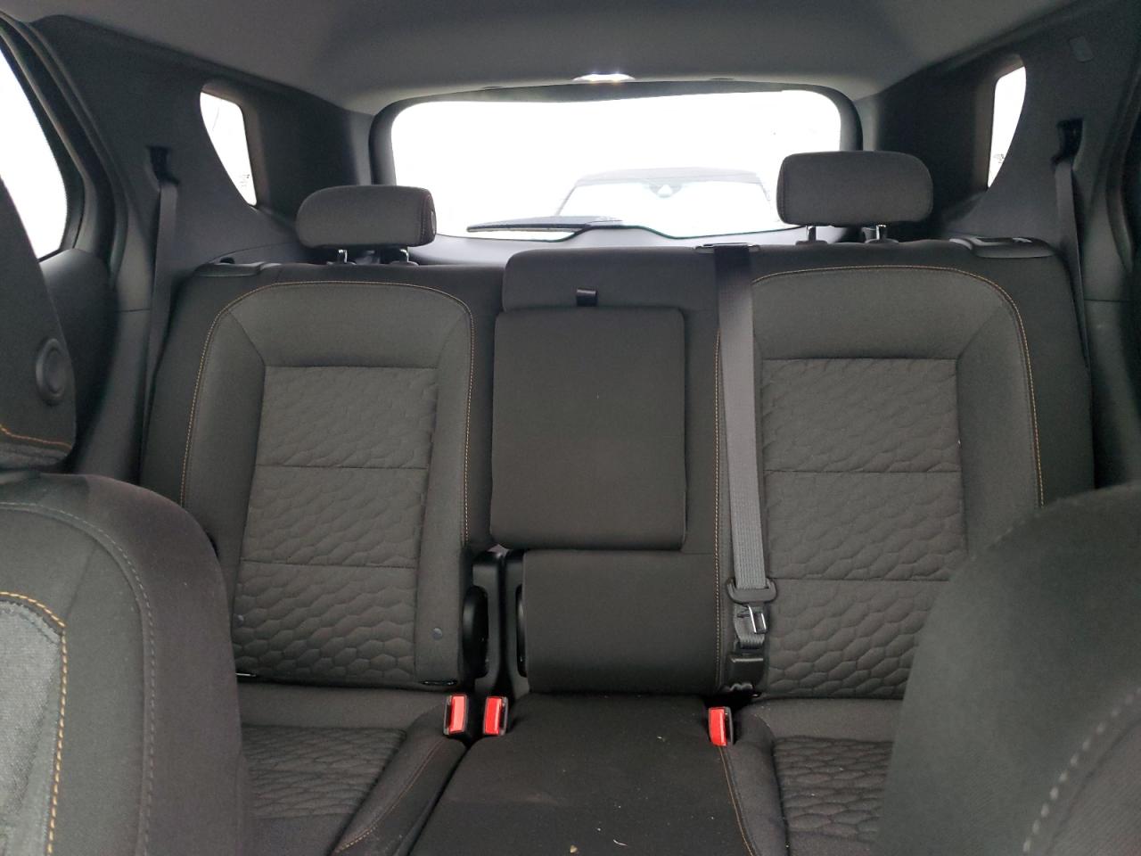 2020 Chevrolet Equinox - Image 10