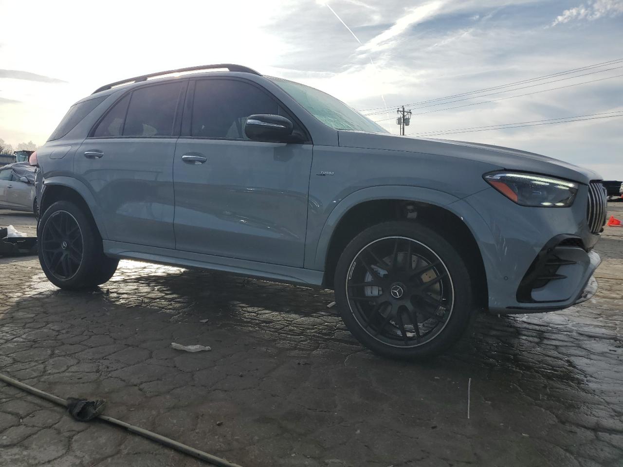 2024 Mercedes-Benz GLE - Image 4