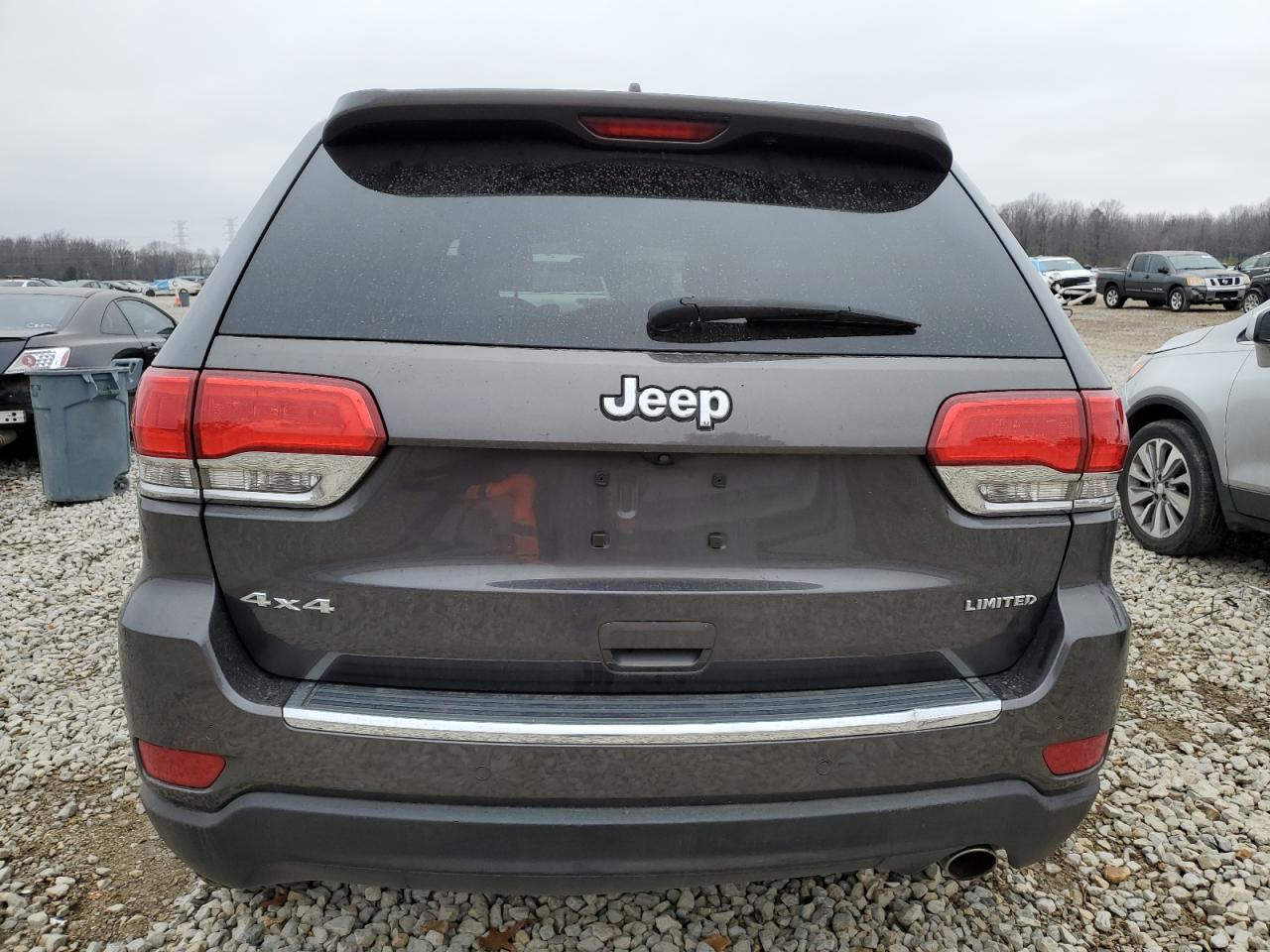 2017 Jeep Grand Cherokee - Image 6