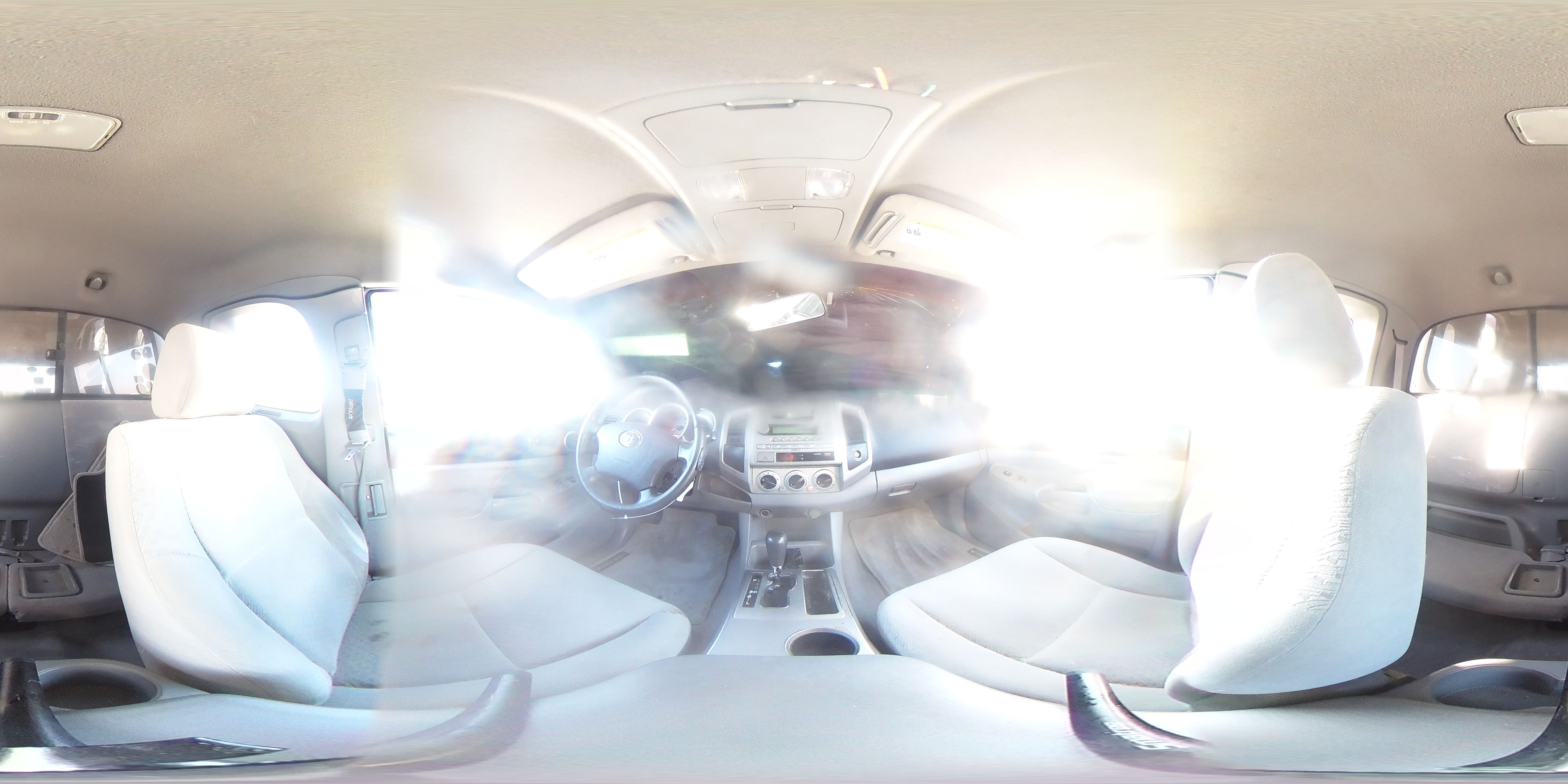 2005 Toyota Tacoma - Image 12