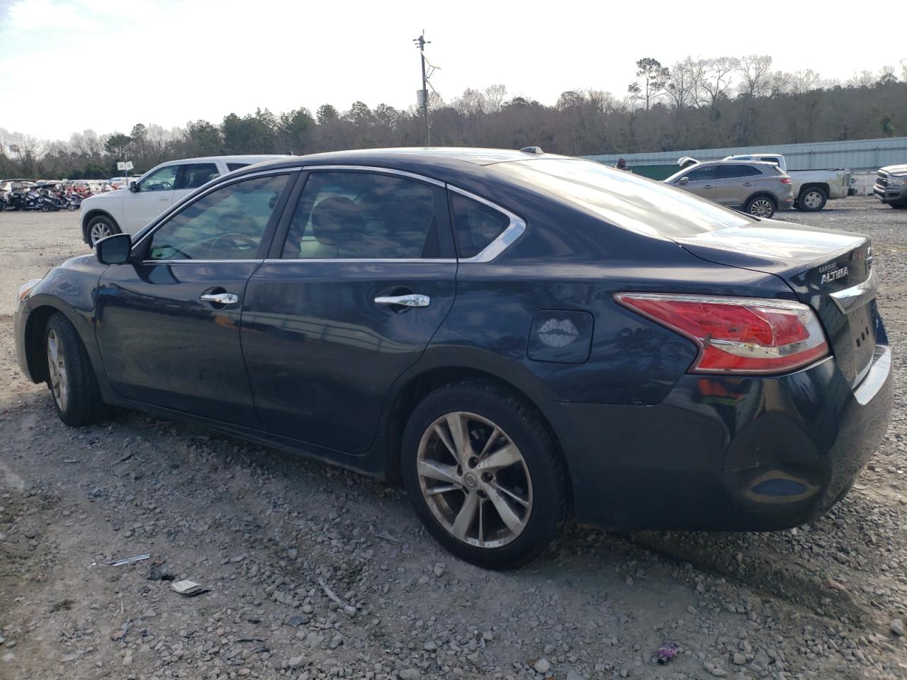 2013 Nissan Altima - Image 2