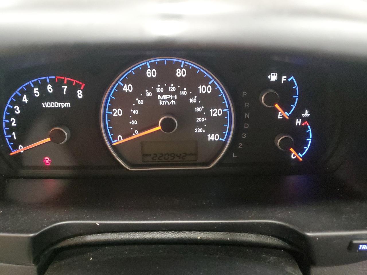 2007 Hyundai Elantra - Image 9