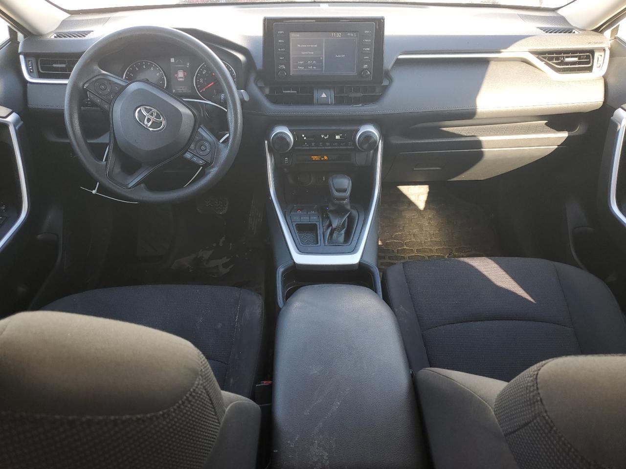 2019 Toyota RAV 4 - Image 8