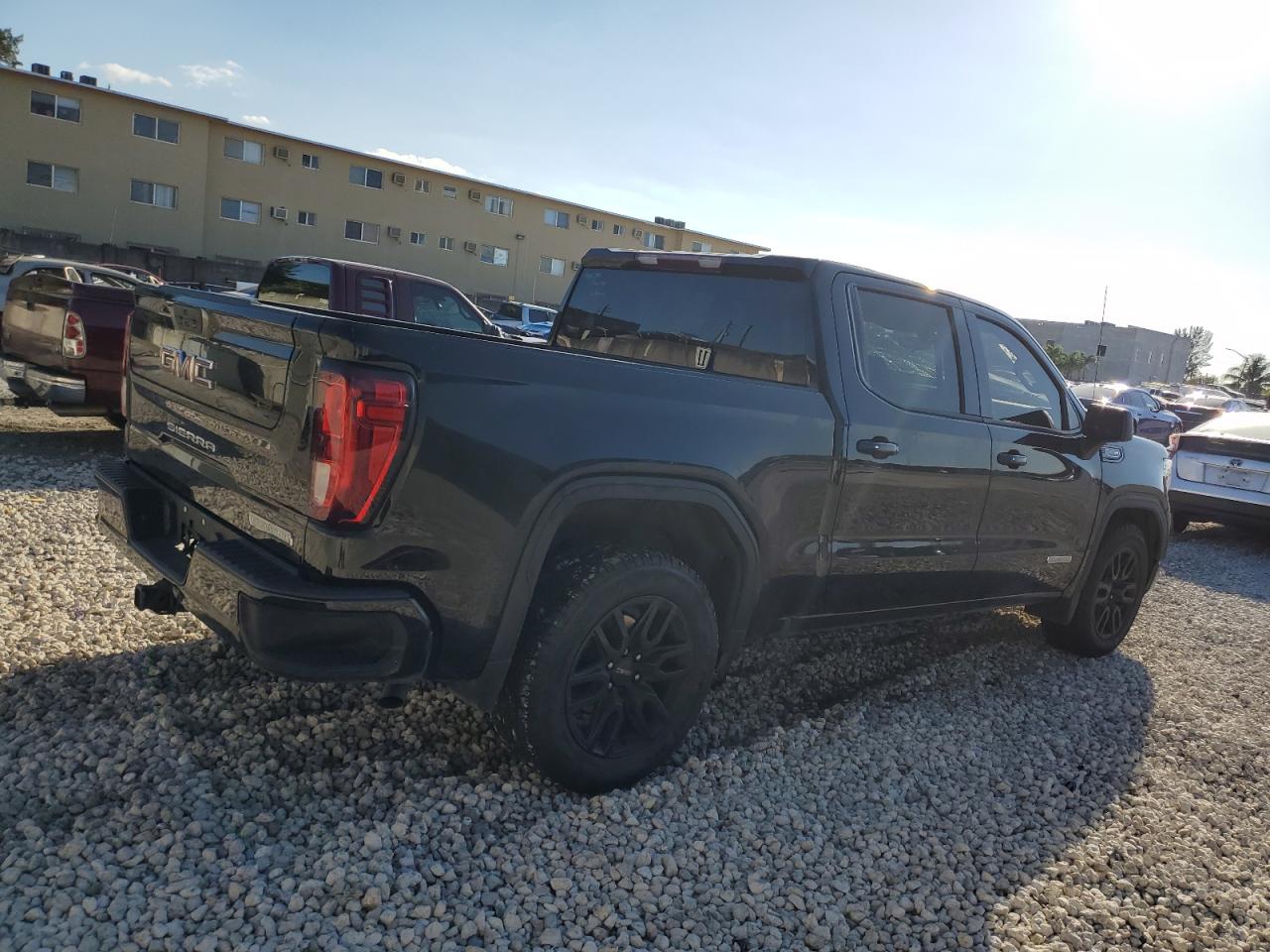 2021 GMC Sierra - Image 3
