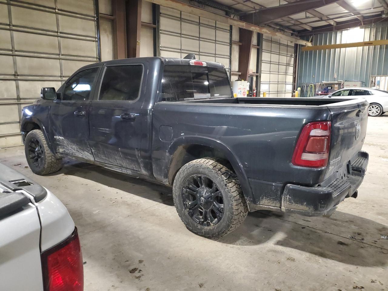 2019 RAM 1500 - Image 2