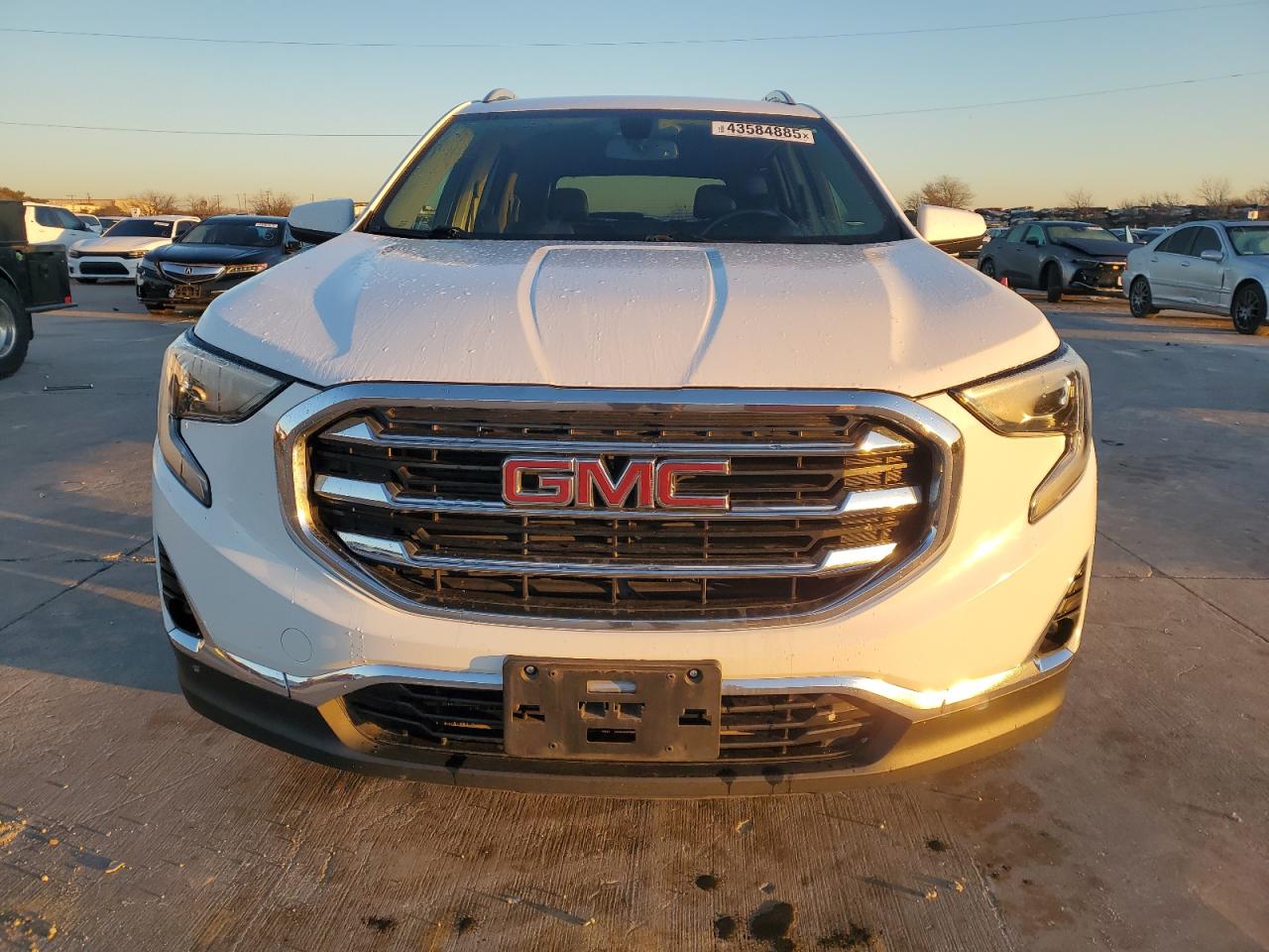 2019 GMC Terrain - Image 5
