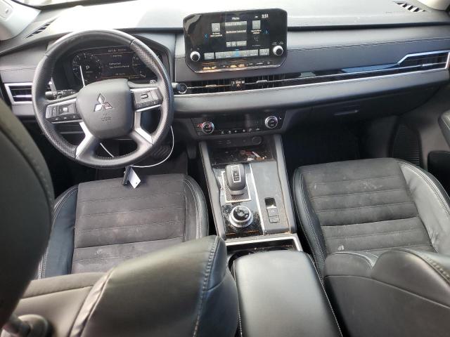  MITSUBISHI OUTLANDER 2022 Granatowy