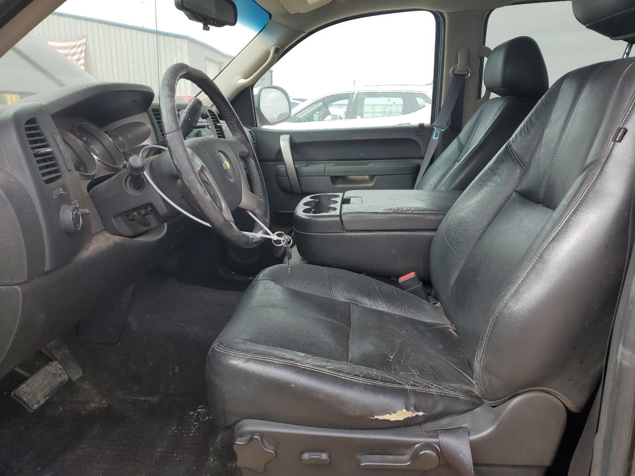 2012 Chevrolet Silverado - Image 7