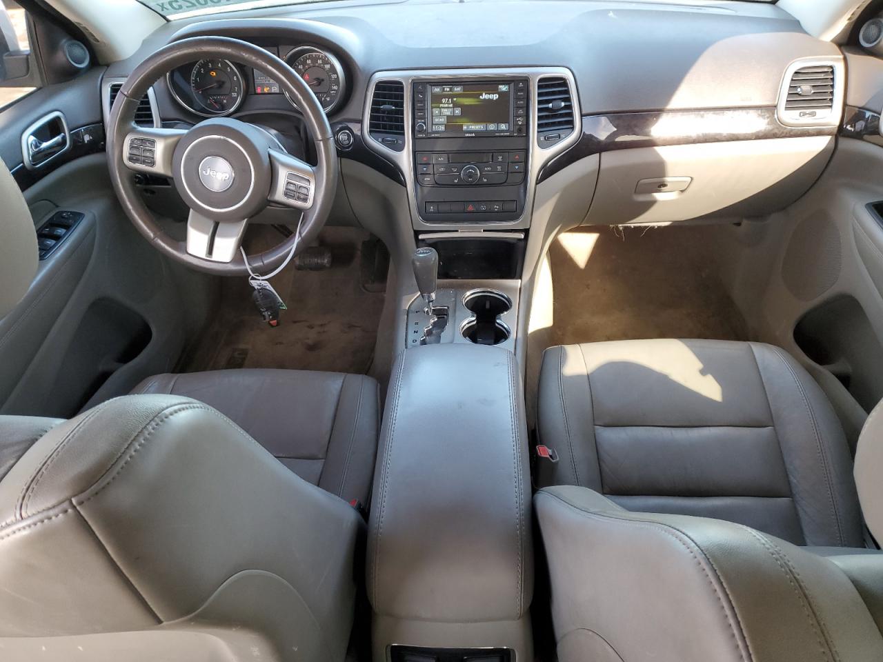 2013 Jeep Grand Cherokee - Image 8