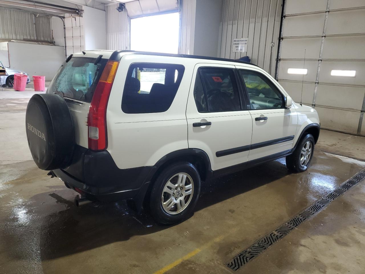 2004 Honda CR-V - Image 3