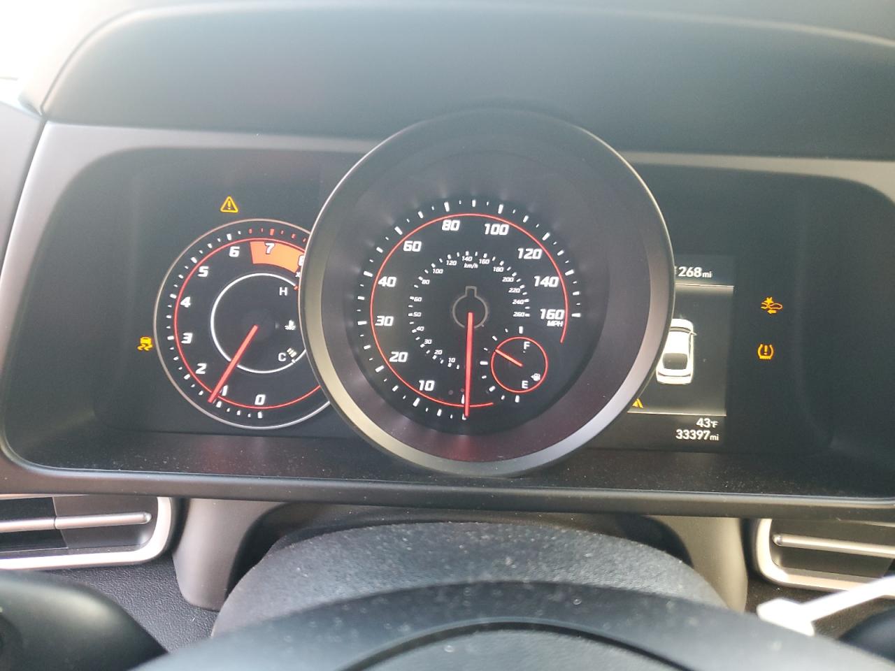 2021 Hyundai Elantra - Image 9