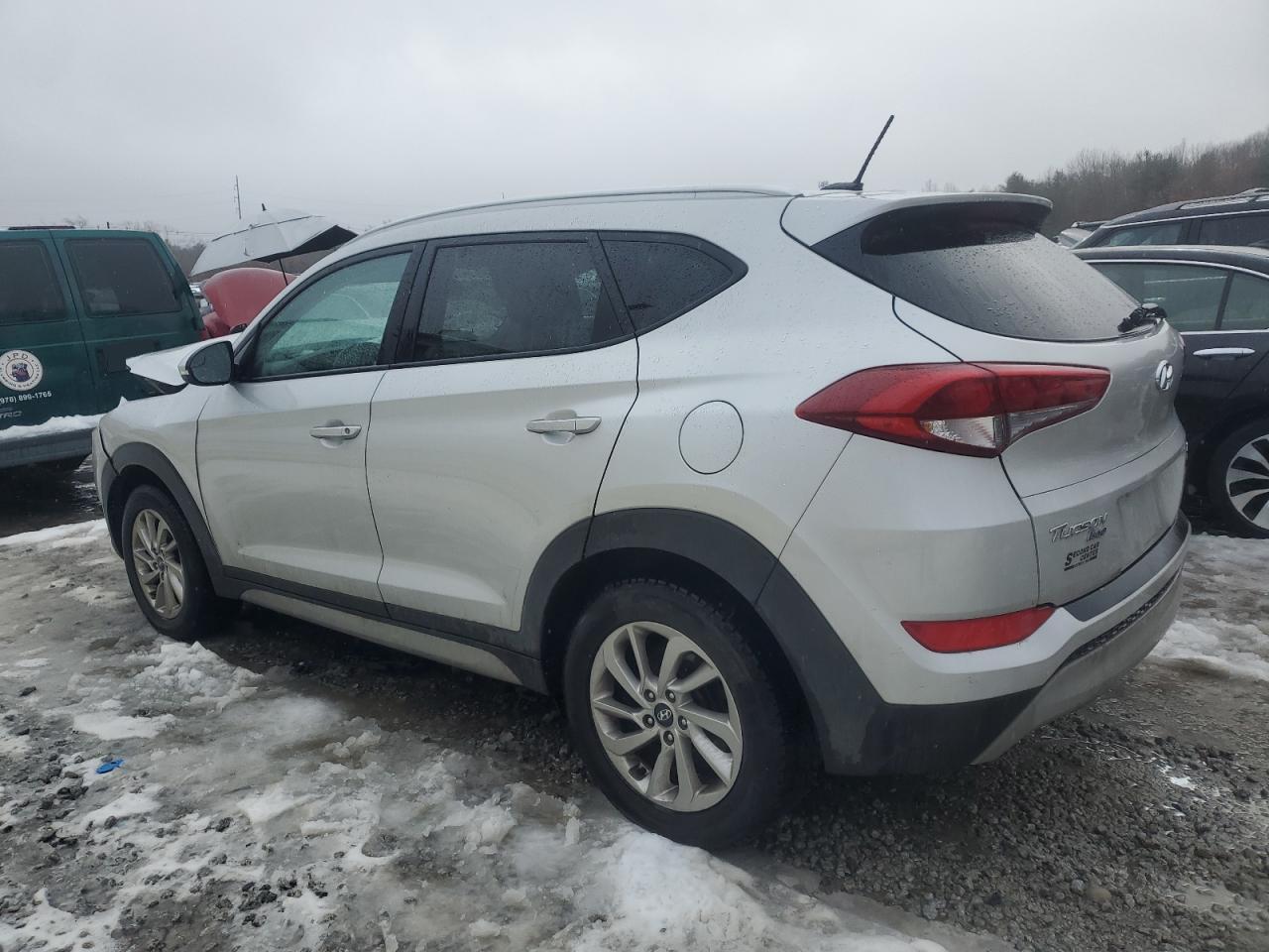 2017 Hyundai Tucson - Image 2