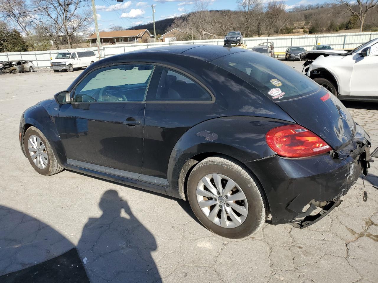2016 Volkswagen Beetle - Image 2