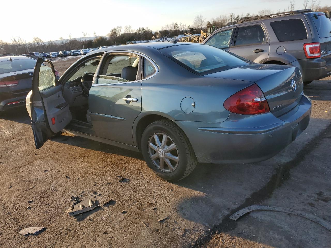 2007 Buick LaCrosse - Image 2