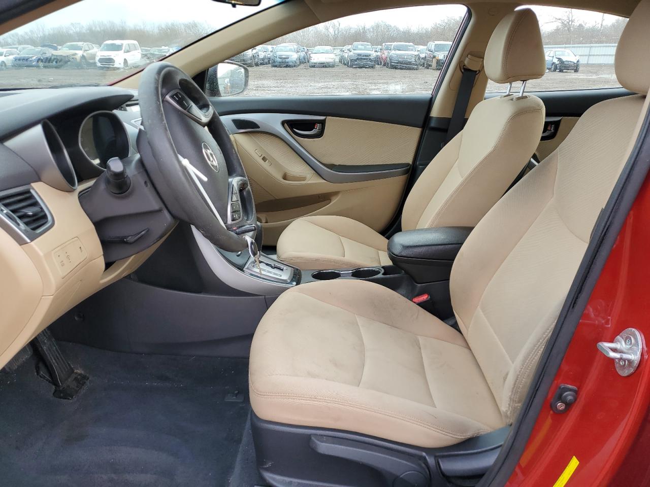 2013 Hyundai Elantra - Image 7