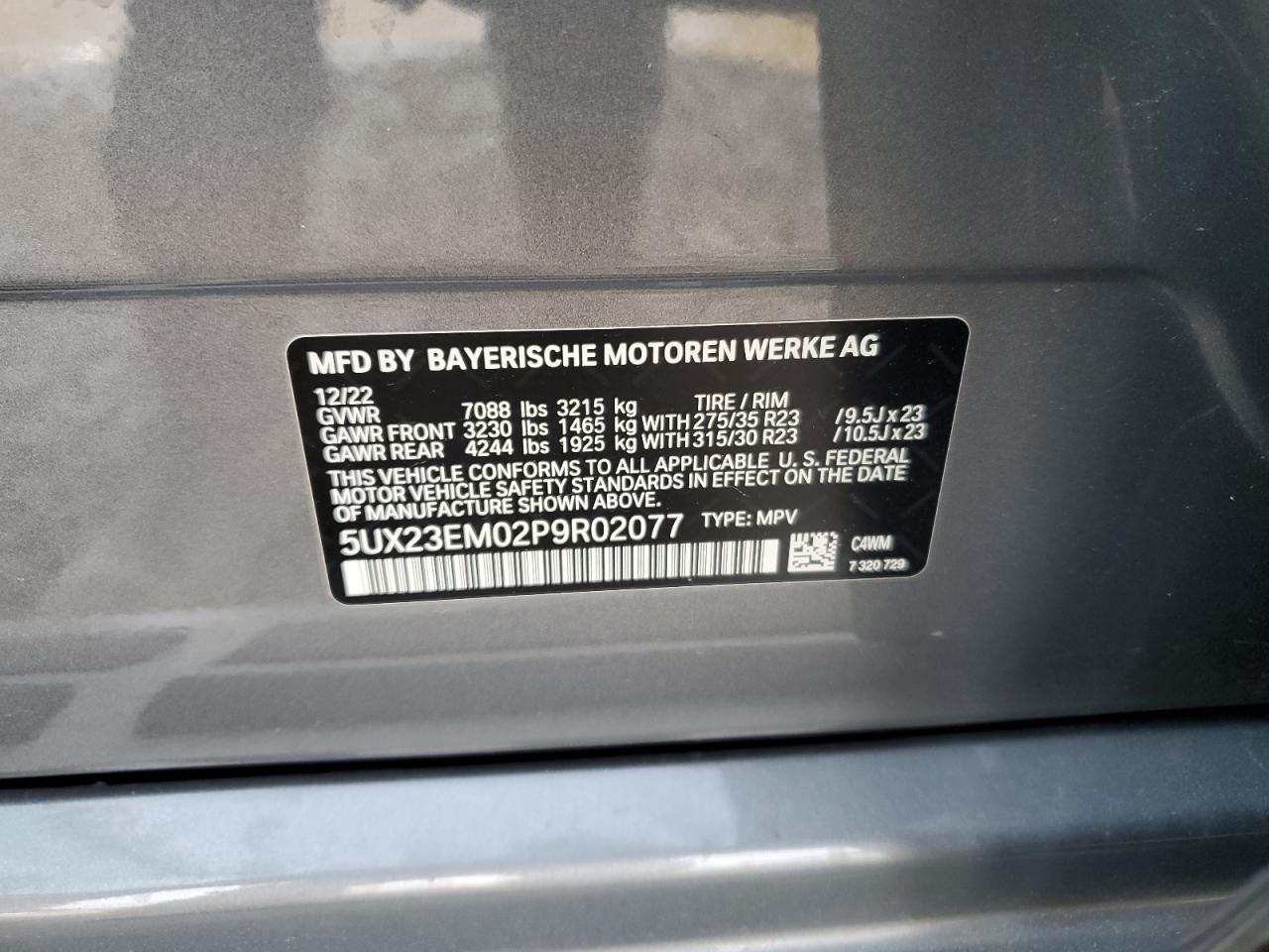 2023 BMW X7 - Image 13