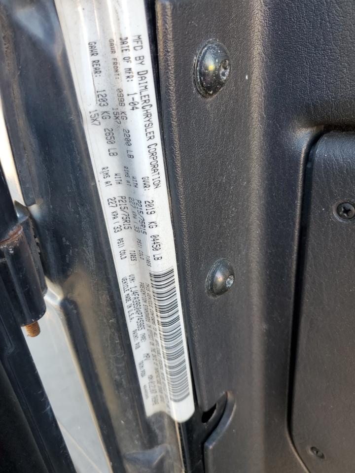 2004 Jeep Wrangler - Image 14