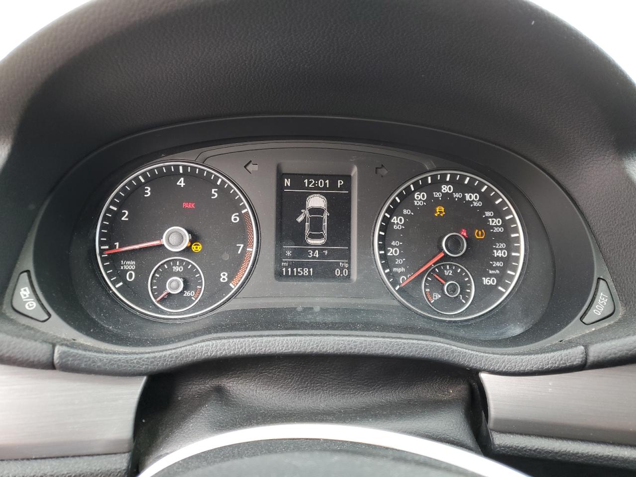 2014 Volkswagen Passat - Image 9