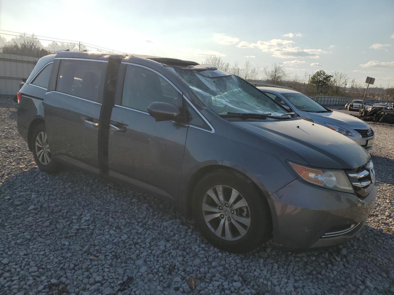 2014 Honda Odyssey - Image 4