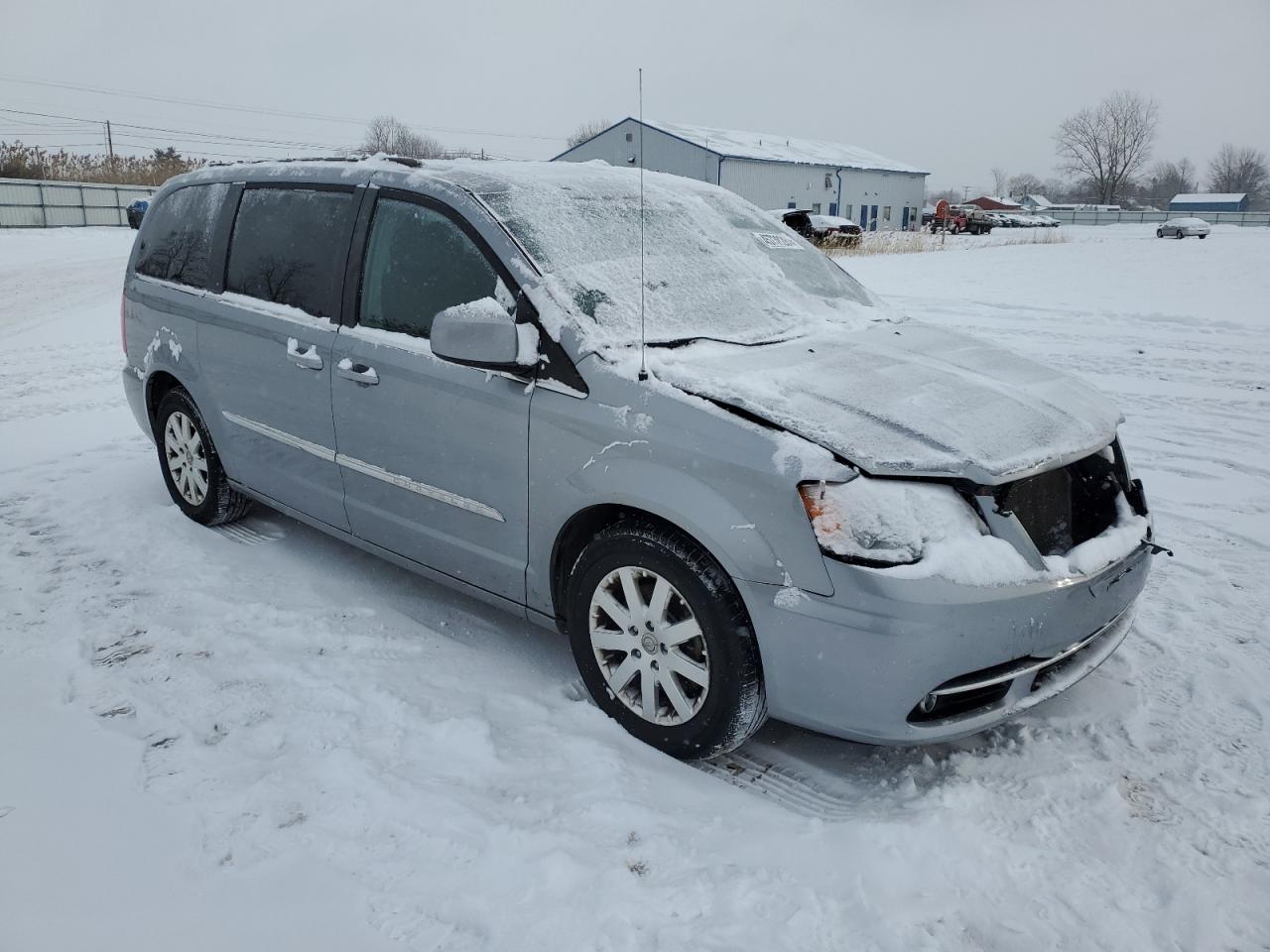 2013 Chrysler Town & Country - Image 4