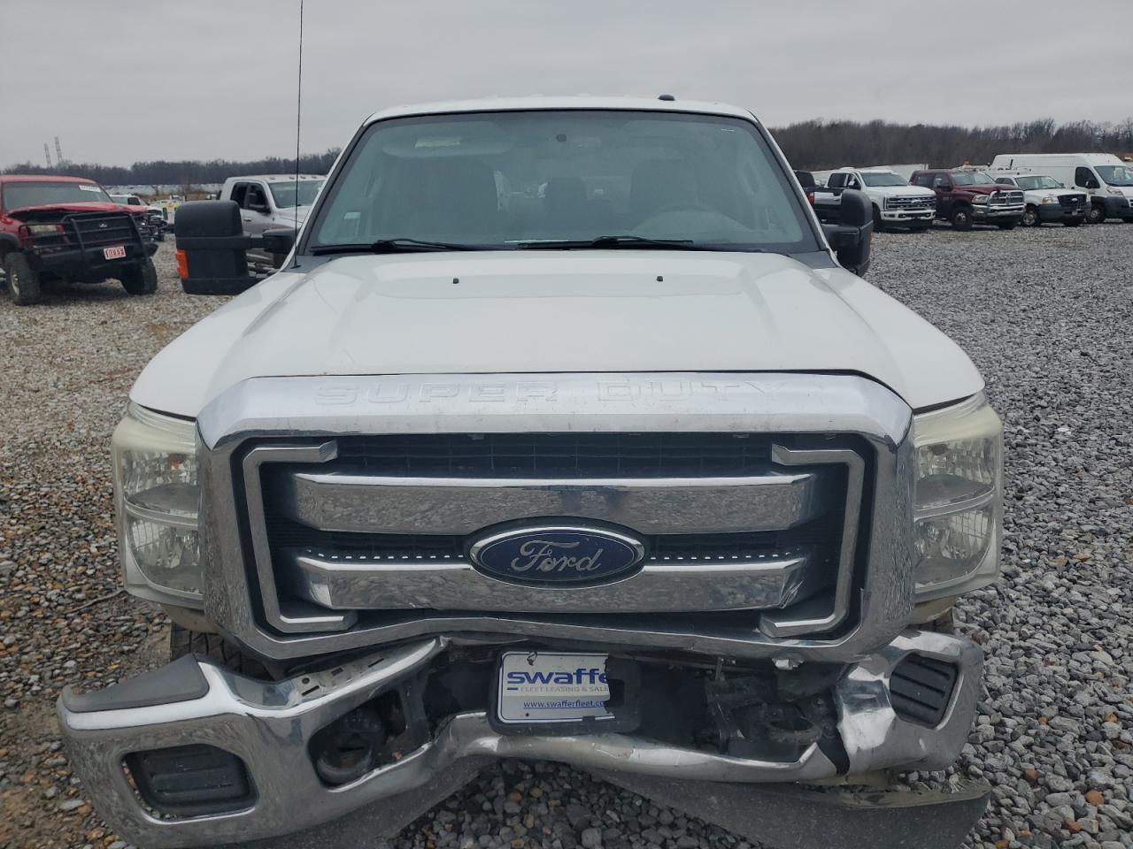 2015 Ford F350 - Image 5