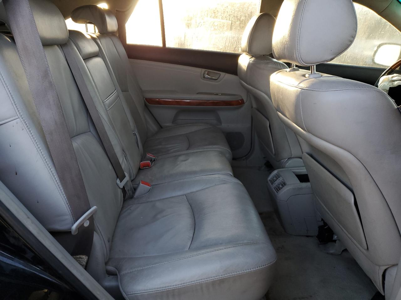2007 Lexus RX - Image 11