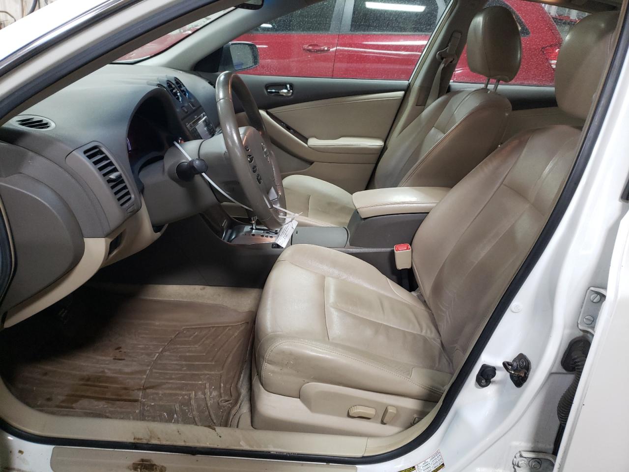 2010 Nissan Altima - Image 7