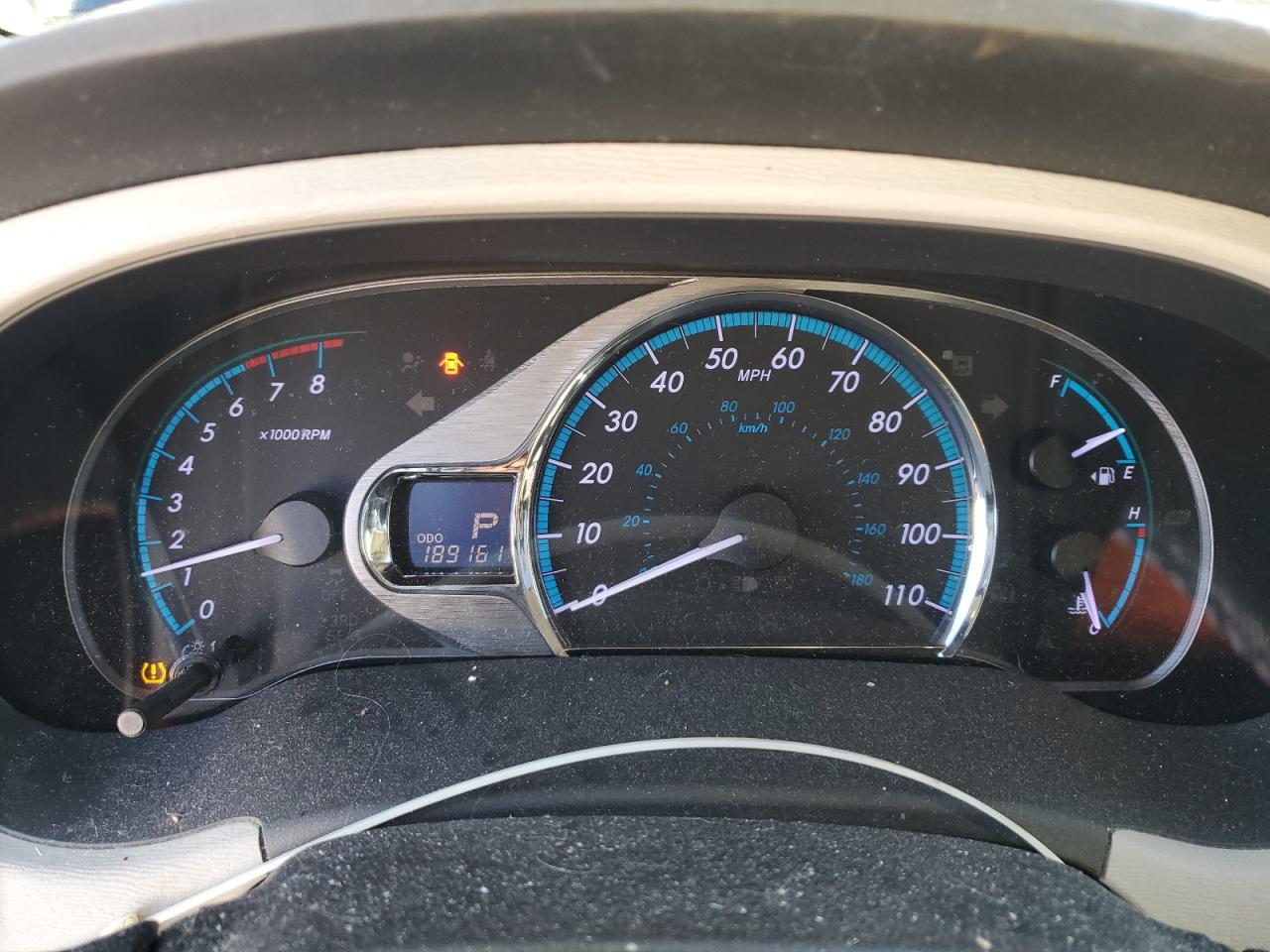 2011 Toyota Sienna - Image 9