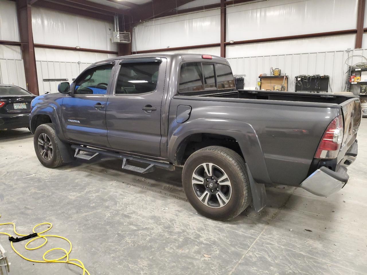 2011 Toyota Tacoma - Image 2