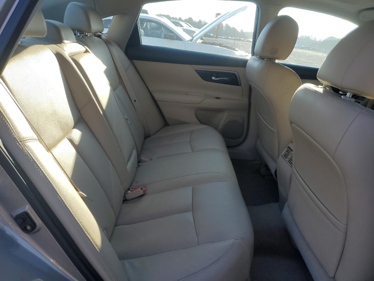 2014 Nissan Altima - Image 10