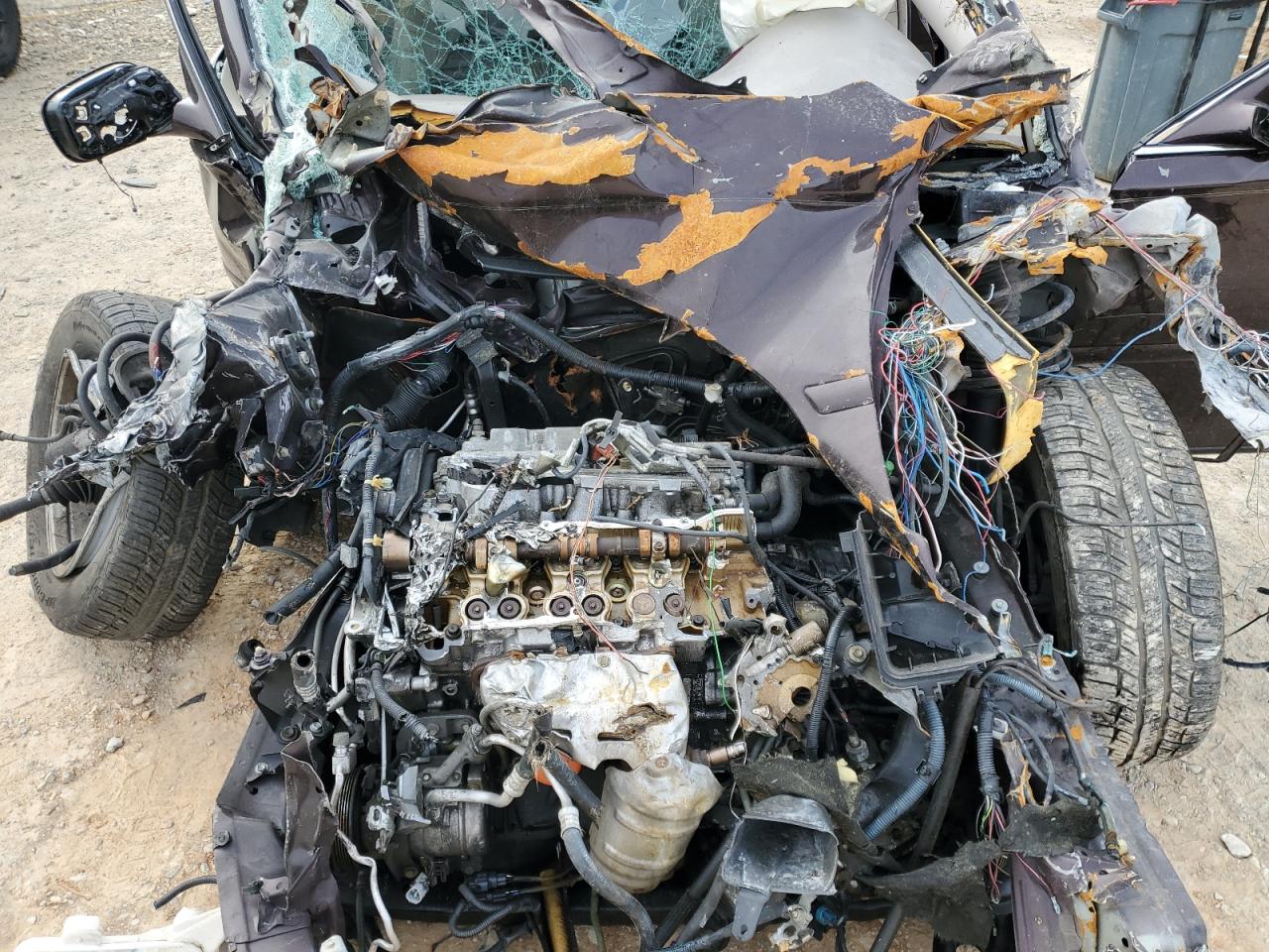 2004 Lexus ES - Image 12