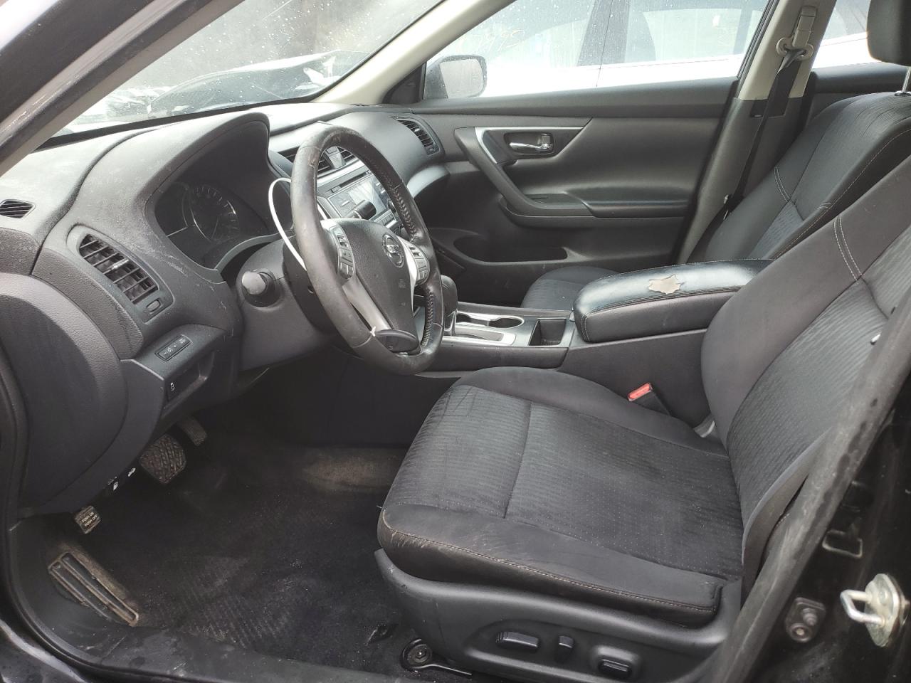 2017 Nissan Altima - Image 7