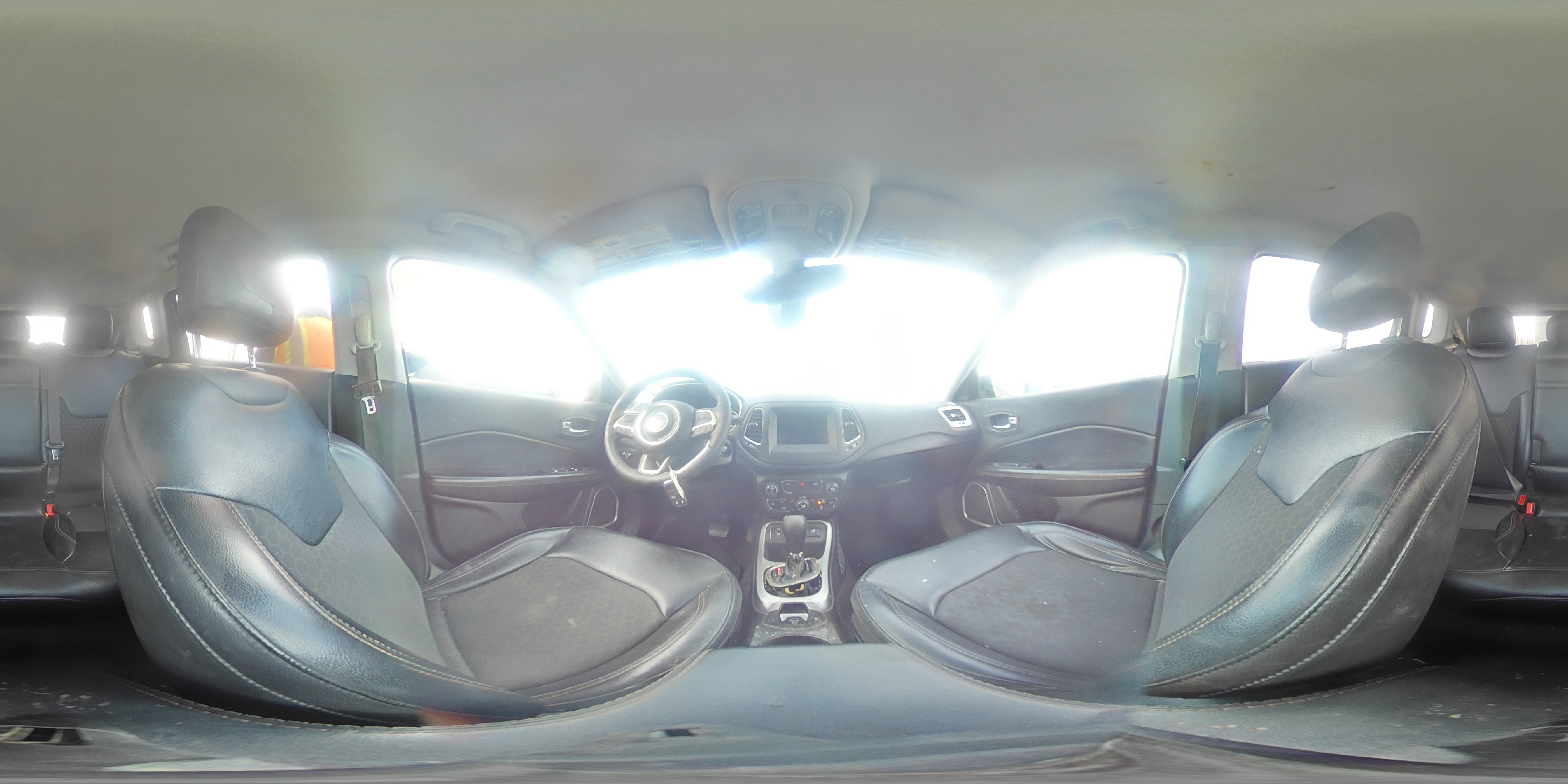 2019 Jeep Compass - Image 12